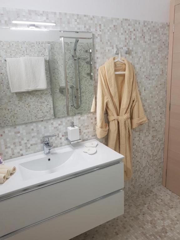 De Luxe Apartments Eden Sirmione Luaran gambar