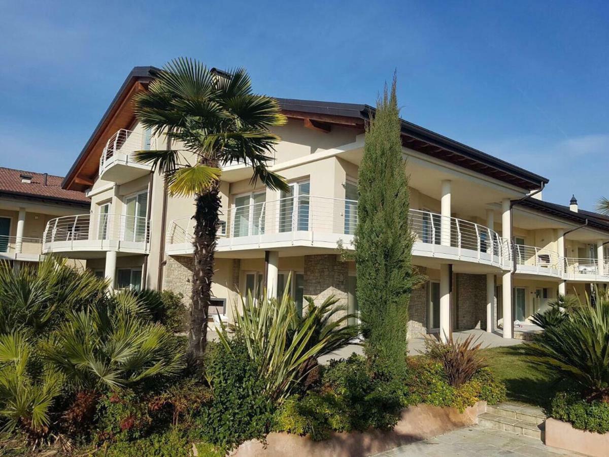 De Luxe Apartments Eden Sirmione Luaran gambar